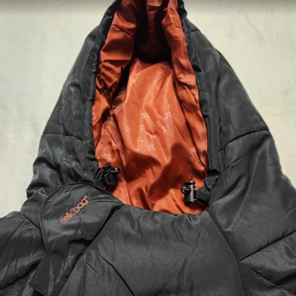 New Adult M Selk'Bag Lite recycled wearable sleeping bag in black - Picture 6 of 10